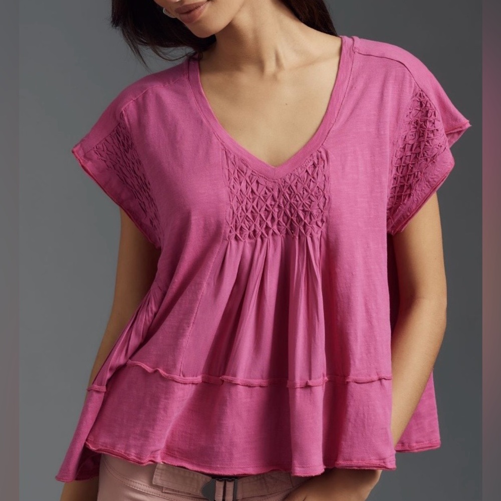 By Anthropologie short sleeve smocked v-neck swing tee